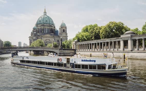 Berlin: Sightseeing-Bootsfahrt ab Berliner Hauptbahnhof