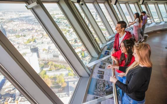 Berlin: Ticket mit Einlass ohne Anstehen für den Fernsehturm